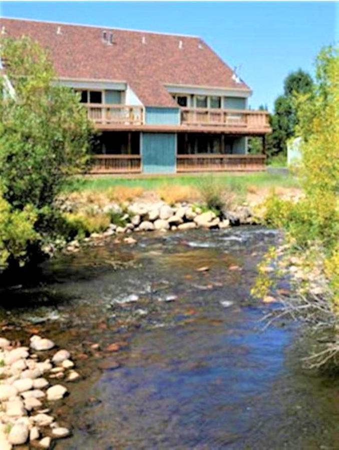 Twin Rivers Fraser Εξωτερικό φωτογραφία