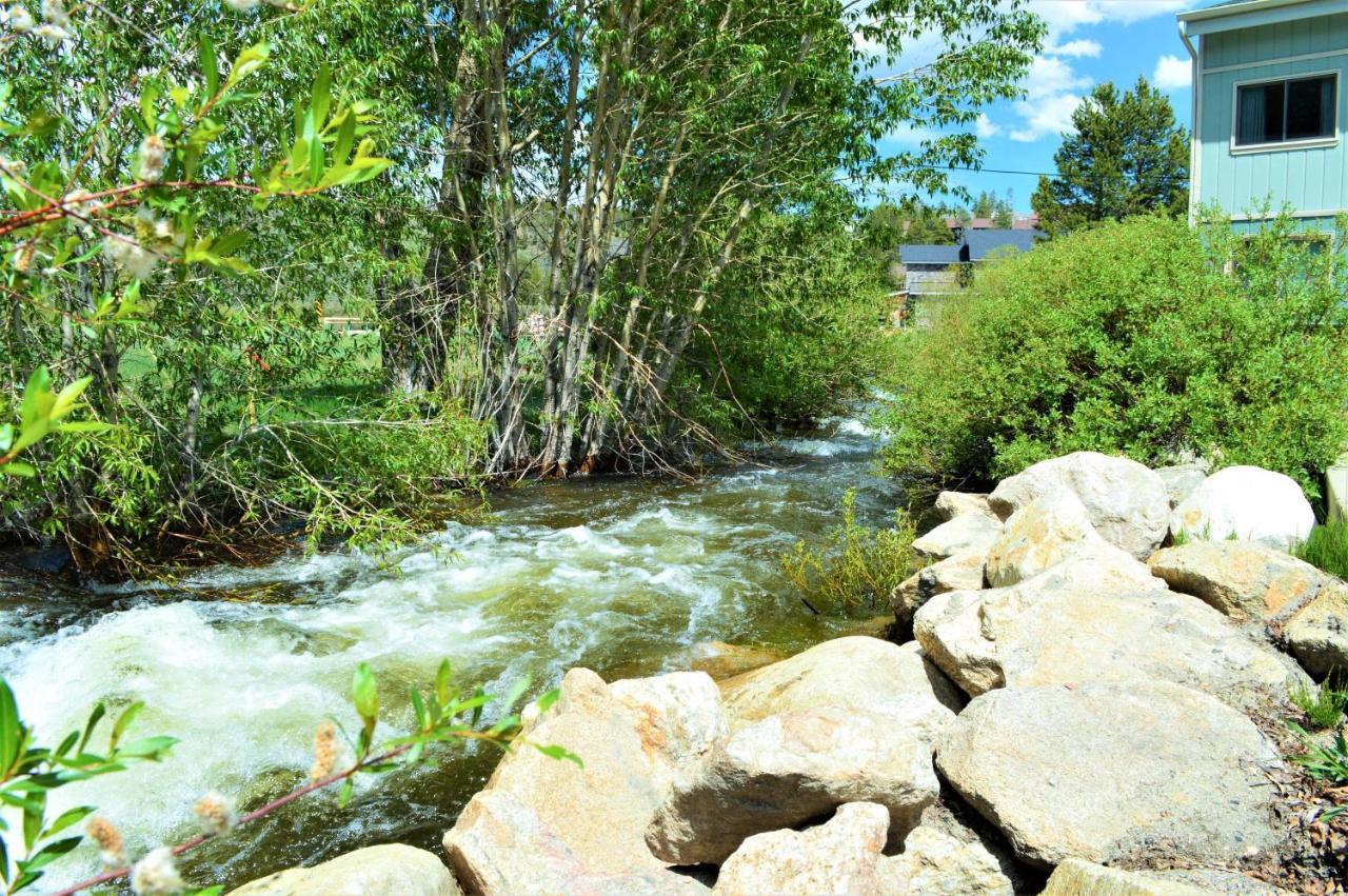 Twin Rivers Fraser Εξωτερικό φωτογραφία